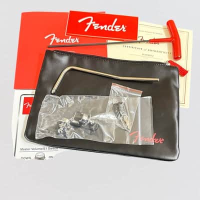 Fender American Ultra Stratocaster Left-Hand USA Electric Guitar 2023 - Ultraburst image 15