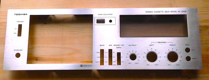 CASSETTE-Tapedeck BEDIENFELD Toshiba (Aurex) PC-230D ~ Plexiglas enthalten image 1