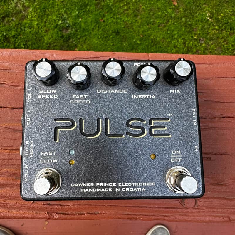 Dawner Prince  Pulse Revolving Speaker Emulator 2021 - Black image 1