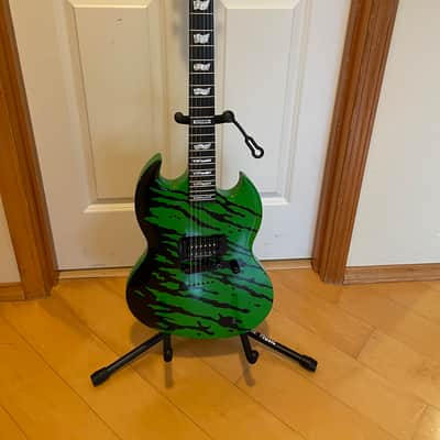 ESP LTD RARE ESP LTD Slimer Viper Tony Perry Signature Guitar Mint 2015 Green / black image 12