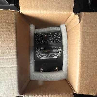 Two Notes Le Bass Dual-Channel Tube Bass Preamp - 2010s Black image 3
