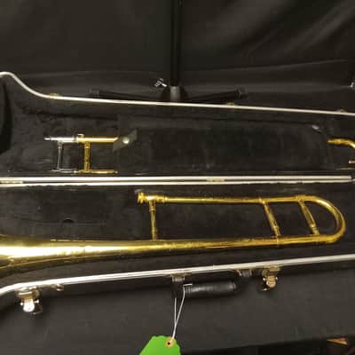 Holton TR602 Slide Trombone serial 950961 - Lacquer image 1