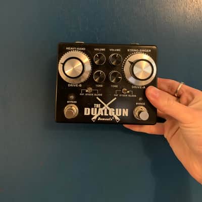 Demonfx Dualgun (Kingtone Duellist clone) image 1