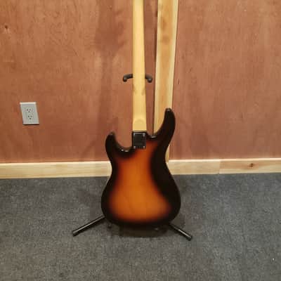 Peavey Milestone II Fretless Electric Bass image 7