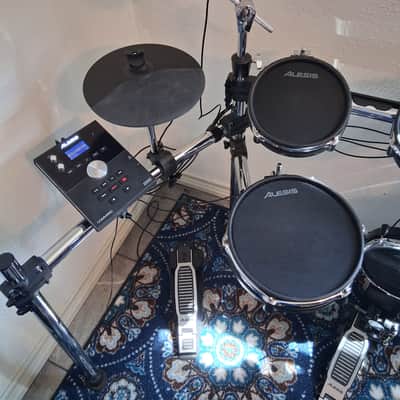 Alesis Command Advanced Special edition with tom and cymbal expansion image 2