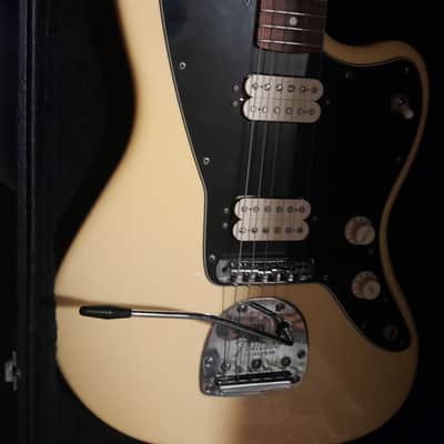 Fender Player Jazzmaster HH with Pau Ferro Fretboard 2018 - Present - Buttercream image 8