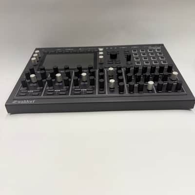 Waldorf Iridium Desktop Synthesizer 2020 - Present - Black image 3