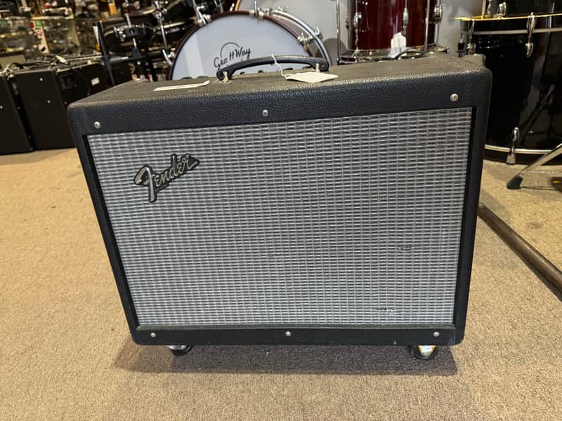 Fender Hot Rod Deluxe 3-Channel 40-Watt 112 1x12" Tube Guitar Combo Amplifier - Local Pickup Only image 1
