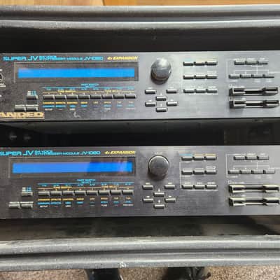 Roland JV-1080 64-Voice Synthesizer Module 1994 - 2001 - Black