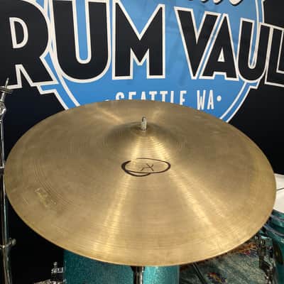 Zildjian - 18" A Crash Cymbal (Cracked) 1350g 1960s - Natural image 1