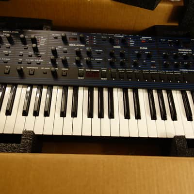 Oberheim OB-6 49-Key 6-voice Polyphonic Synthesizer 2017 - Present - Black image 10