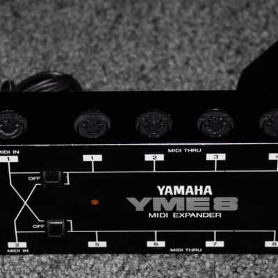 Yamaha YME8 MIDI Expander 2 in x 8 out 1985 Black image 3