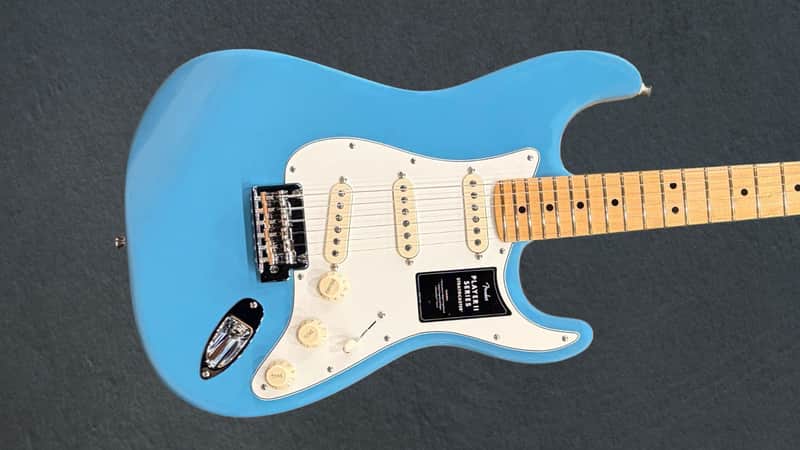 Fender Player II Stratocaster - Aquatone Blue w/Maple