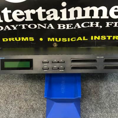 Roland U-110 PCM Sound Module - Pre Owned image 2