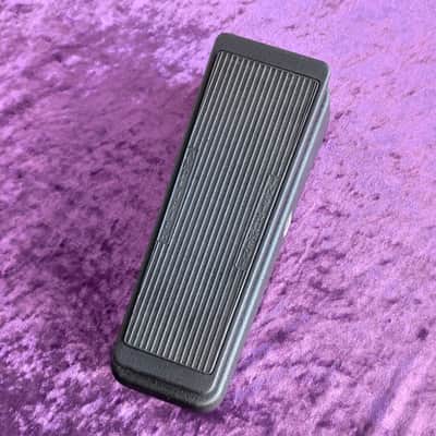 DUNLOP High Gain GCB-80 Volume pedal * passive, needs no extra power supply * Quiet, sensitive operation and heavy-duty construction! image 7