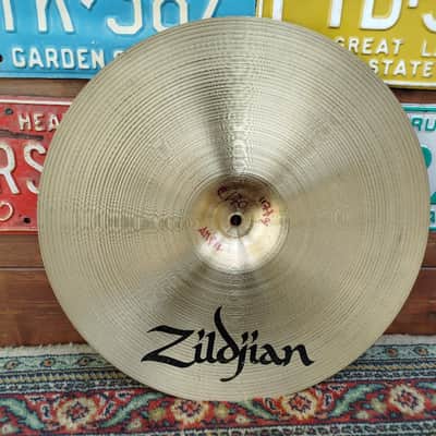 ZILDJIAN A 16" Medium Thin Crash, 1980s. image 2