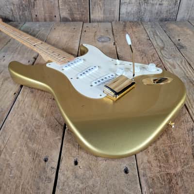 Fender '54 Stratocaster Custom Shop 1998 Gold Hardware, Orig Case & Paperwork- Aztec Gold image 12