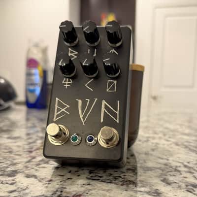 Black Hawk Amplifiers Mithrandir Blackened Harmonic Octave Fuzz Pedal image 4