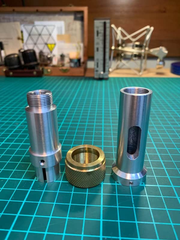 AKG D30/AKG D36 stand adapter image 1