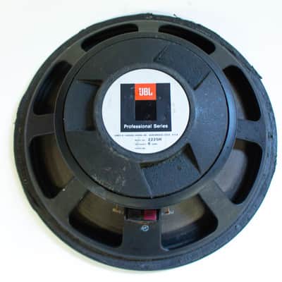 JBL 2225H 15