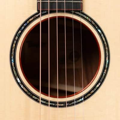Taylor Catch Event Custom C16ce B4025 Grand Symphony Honduran Rosewood/Lutz Spruce Grand Symphony Acoustic/Electric Guitar with Hardshell Case image 15