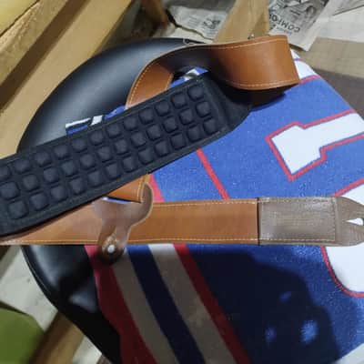 Doctor Song Vintage Pick Pocket Brown Leather Guitar Strap w/Planet Waves Shoulder Guard image 3
