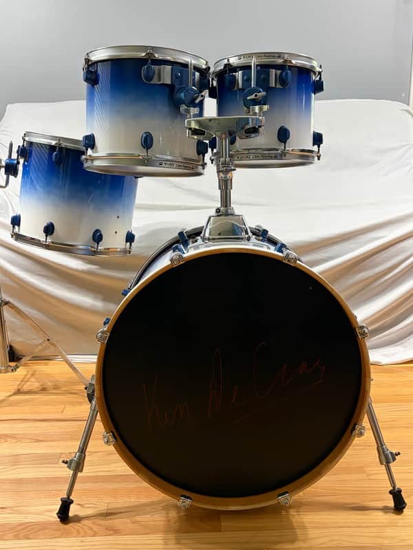 Mapex Pro M Blue & White Fade Drum Set image 1