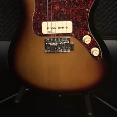 AXL Marquee MJZ Sunburst image 2