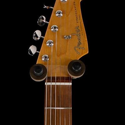 Fender Vintera '60s Stratocaster 3-Tone Sunburst-MX19035086 image 5