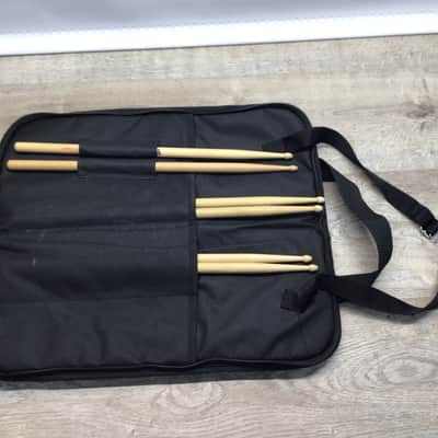 Vizcaya Drum Stick Bag w/ 3 Sets of Vic Firth Drum Sticks image 2