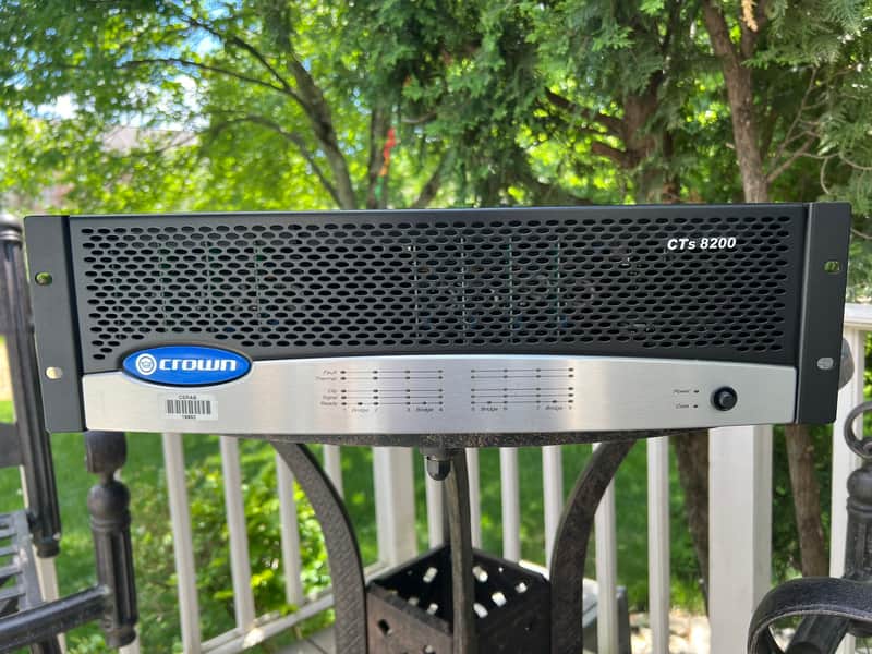Crown CTs 8200 8-Channel Power Amp 2000s - Black and Silver image 1