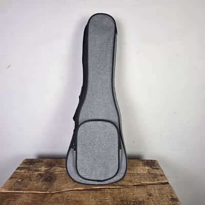 Vines Music Ranch Ukelele with gig bag image 10
