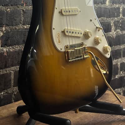 Fender 50th Anniversary American Deluxe Stratocaster (USED) image 3