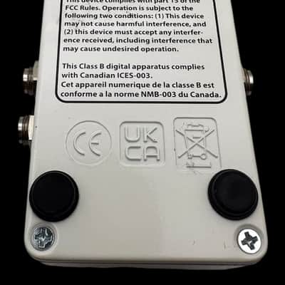 Electro-Harmonix Canyon 2017 - Present - White X7096 image 5