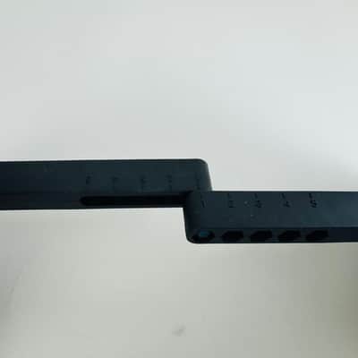 K&M 17591 "Wave 10" Acoustic Guitar Stand image 5