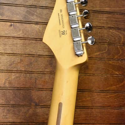 Player II Stratocaster®, Rosewood Fingerboard, 3-Color Sunburst image 5
