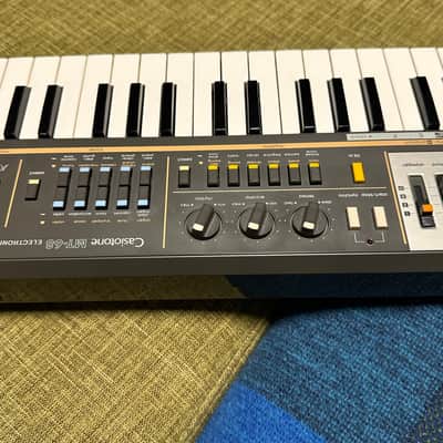 Casio MT-68 image 17
