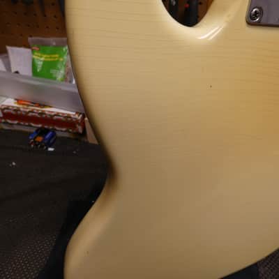 Fender Custom Shop '64 Jazz Bass 2002 - Reliced Olympic White image 6