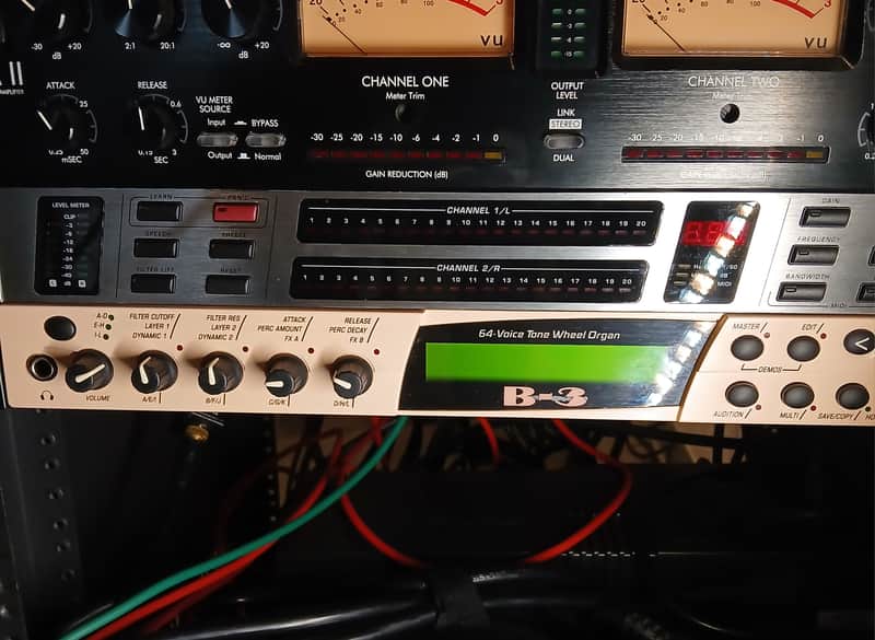 E-MU Systems B-3 Rackmount 64-Voice Tone Wheel Organ 2002 - Silver image 1