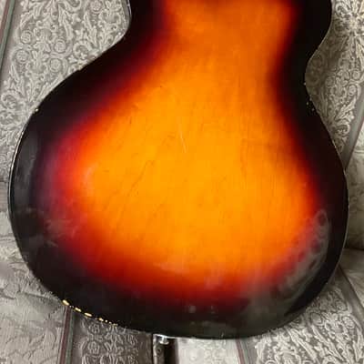 Guild T100D 1967 - Sunburst image 7