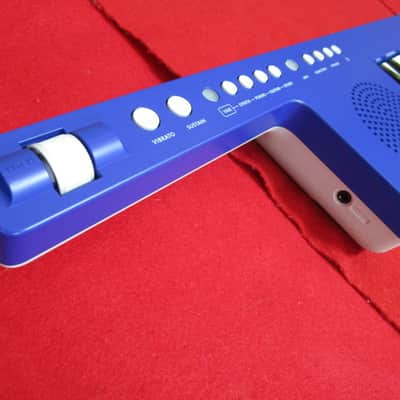 MINT! YAMAHA SHS-300BU SonoGenic Keytar TESTED w/Box Strap Expedited shipping image 12