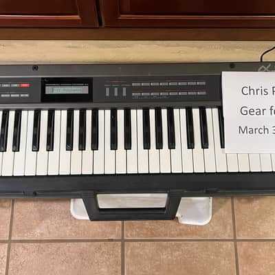 Roland Alpha Juno-2 61-Key Programmable Polyphonic Synthesizer 1985 - 1988 - Black with PG-300 Programmer image 2