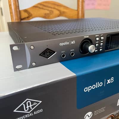 Universal Audio Apollo x8 Thunderbolt 3 Audio Interface (Heritage Edition) 2018 - Present - Black image 2