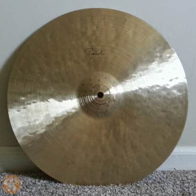 Paiste 16" Signature Traditionals Thin Crash Cymbal