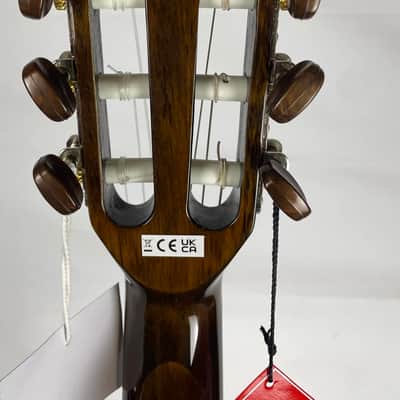 Fender CN-60S Classical Guitar, Solid Spruce Top image 7