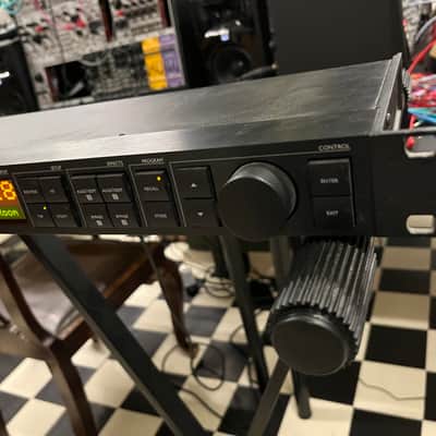 TC Electronic M-One Dual Effects Processor 2000s - Black image 3