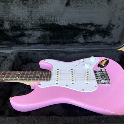 Fender Squier Mini Stratocaster - Shell Pink with Hard Case Bild 11