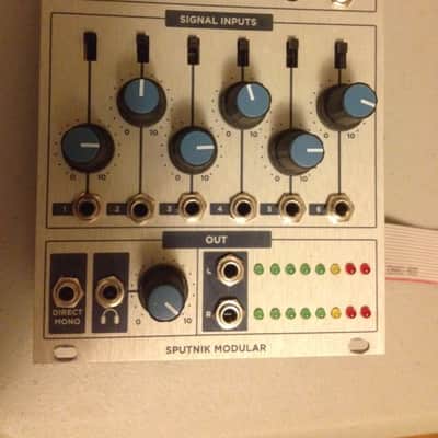 Sputnik Modular 6-Channel Stereo Mixer