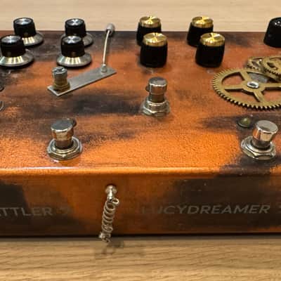 JAM Pedals Custom Multi-Pedal (2022) – Red Muck, Rattler, Lucydreamer, Dynassor + Boss TU-3 Tuner – Hand-Painted Steampunk – Original Wooden Case image 5