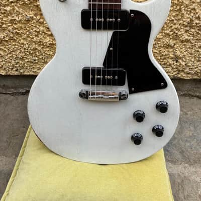 Gibson Les Paul Special Tribute P-90 2020 - 2024 (Worn White Satin, USA) image 1